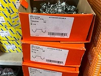 Grote partij diverse bevestigings- en installatiematerialen – obo, erico caddy e.a. - afbeelding 14 van  36