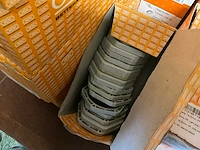 Grote partij diverse bevestigings- en installatiematerialen – obo, erico caddy e.a. - afbeelding 19 van  36