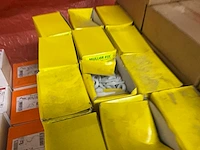 Grote partij diverse bevestigings- en installatiematerialen – obo, erico caddy e.a. - afbeelding 24 van  36