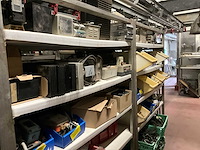 Grote partij diverse bevestigingsmaterialen - afbeelding 9 van  9