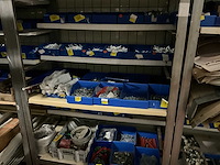 Grote partij diverse bevestigingsmaterialen - afbeelding 4 van  8