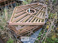 Grote partij diverse boomroosters - afbeelding 4 van  11