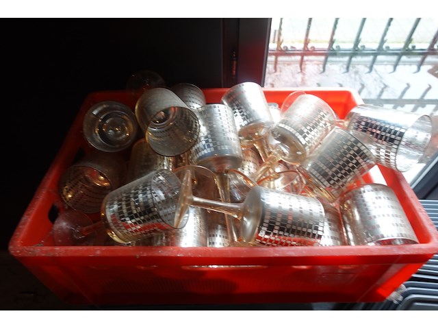 Grote partij diverse borden - afbeelding 19 van  23