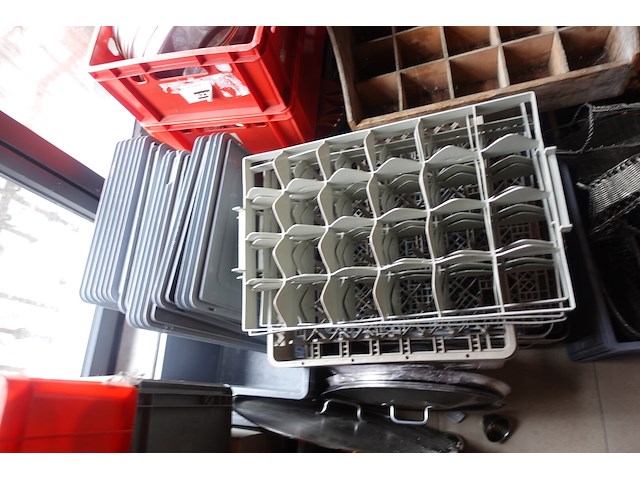 Grote partij diverse borden - afbeelding 21 van  23