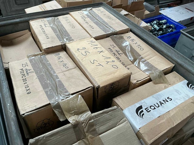 Grote partij diverse bouten - afbeelding 6 van  10