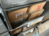 Grote partij diverse bouten - afbeelding 7 van  10