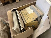 Grote partij diverse bouw- en bevestigingsmaterialen - afbeelding 19 van  29