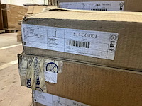 Grote partij diverse bouw- en bevestigingsmaterialen - afbeelding 23 van  29