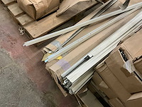 Grote partij diverse bouw- en bevestigingsmaterialen - afbeelding 4 van  8