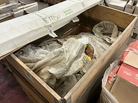 Grote partij diverse bouw- en bevestigingsmaterialen - afbeelding 36 van  37