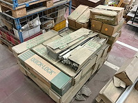 Grote partij diverse bouw- en bevestigingsmaterialen - afbeelding 7 van  19