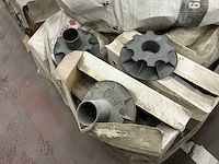 Grote partij diverse bouw- en bevestigingsmaterialen - afbeelding 24 van  24