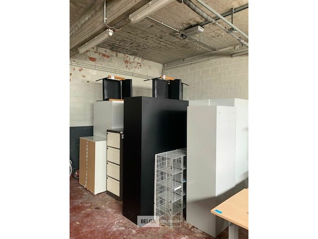 Grote partij diverse bureelkasten - afbeelding 2 van  3