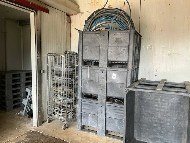 Grote partij diverse electriciteit kabel - afbeelding 1 van  5