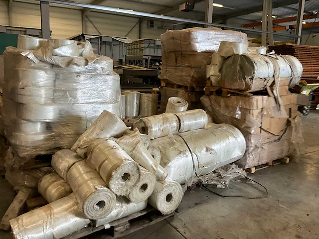 Grote partij diverse glasvezel multi-liner saertex - afbeelding 1 van  14