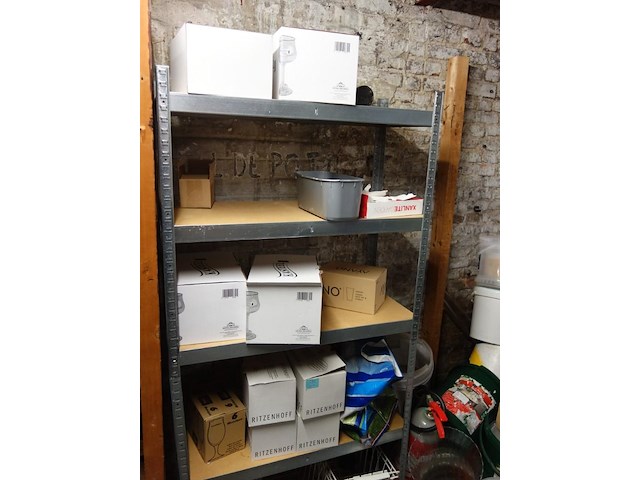 Grote partij diverse glazen - afbeelding 1 van  8