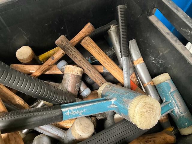 Grote partij diverse hamers - afbeelding 11 van  17