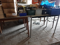 Grote partij diverse houten tafels - afbeelding 3 van  6
