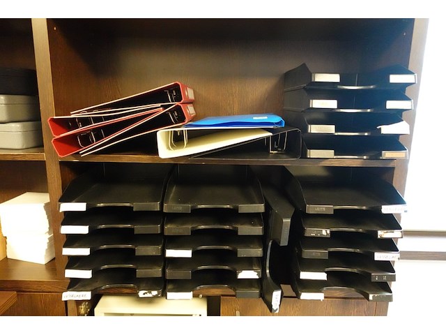 Grote partij diverse inhoud bureau - afbeelding 8 van  14