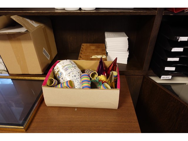 Grote partij diverse inhoud bureau - afbeelding 12 van  14