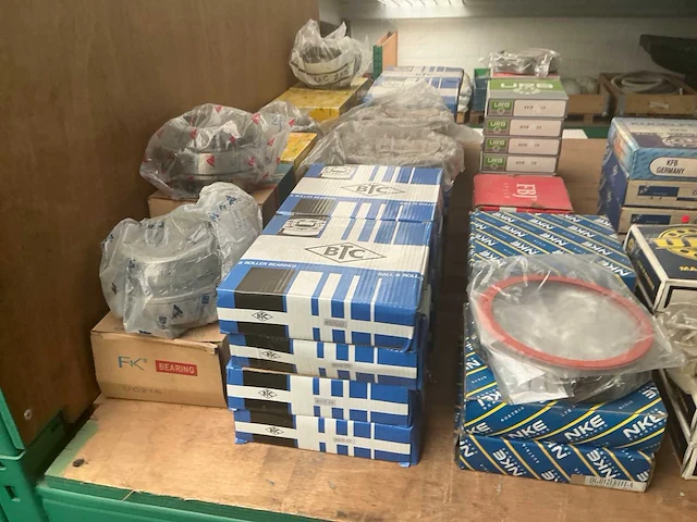 Grote partij diverse lagers - afbeelding 7 van  14