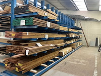 Grote partij diverse massief hout