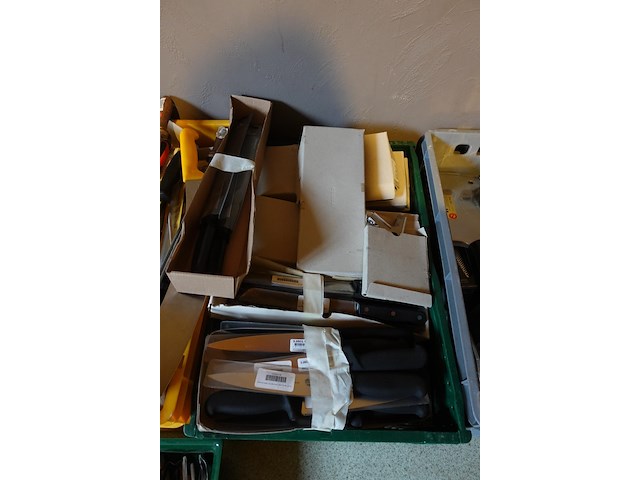 Grote partij diverse messen en toebehoren - afbeelding 9 van  14