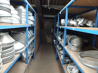 Grote partij diverse metalen koppelstukken - afbeelding 2 van  17