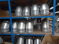 Grote partij diverse metalen koppelstukken - afbeelding 11 van  17