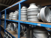 Grote partij diverse metalen koppelstukken - afbeelding 16 van  17