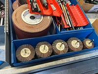 Grote partij diverse onderdelen en accessoires voor metaalbewerkingsmachines - afbeelding 3 van  16