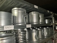 Grote partij diverse onderdelen en accessoires voor ventilatiesysteem - afbeelding 7 van  12