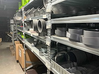 Grote partij diverse onderdelen en accessoires voor ventilatiesysteem - afbeelding 14 van  24