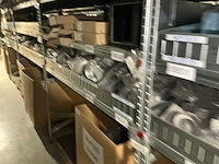 Grote partij diverse onderdelen en accessoires voor ventilatiesysteem - afbeelding 20 van  24