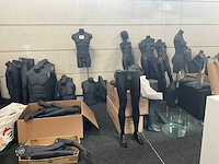 Grote partij diverse paspoppen - afbeelding 1 van  24