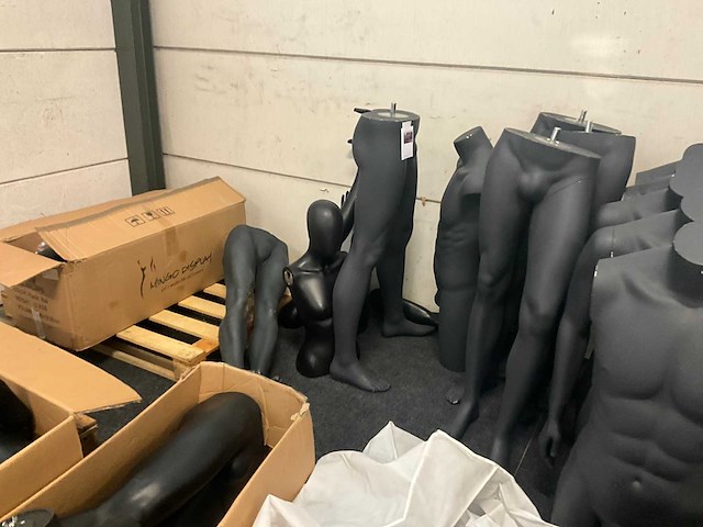 Grote partij diverse paspoppen - afbeelding 18 van  24