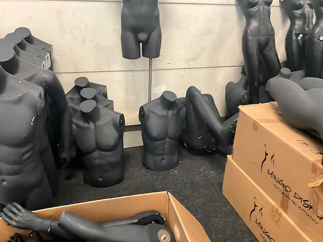 Grote partij diverse paspoppen - afbeelding 19 van  24