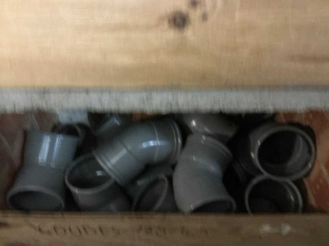 Grote partij diverse pvc koppelstukken - afbeelding 22 van  43