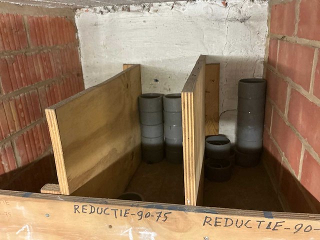 Grote partij diverse pvc koppelstukken - afbeelding 41 van  43