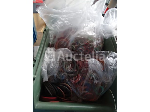 Grote partij diverse sanitairsaccessoires - afbeelding 3 van  15