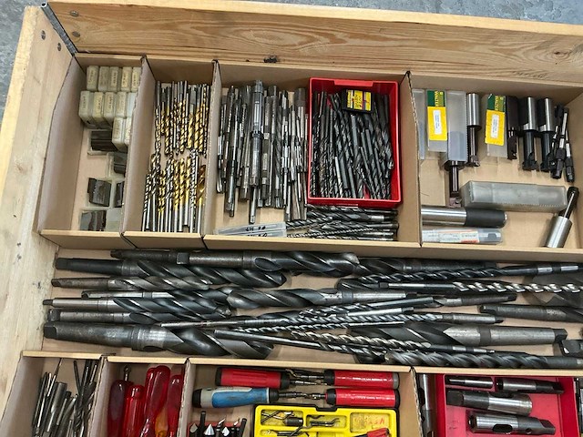 Grote partij diverse snijgereedschappen - afbeelding 8 van  8