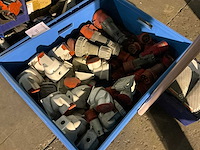 Grote partij diverse stekkers - afbeelding 2 van  9