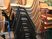 Grote partij diverse stoelen - afbeelding 4 van  8