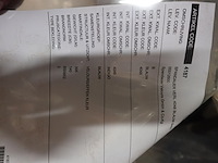 Grote partij diverse stoffen op rol - afbeelding 33 van  34