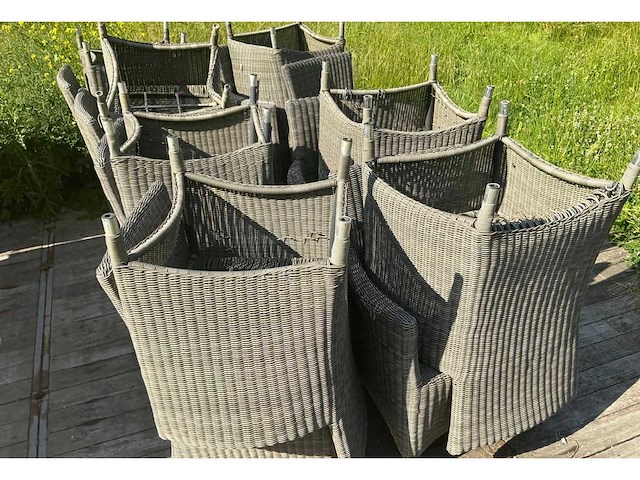 Grote partij diverse tuinmeubelen - afbeelding 4 van  5