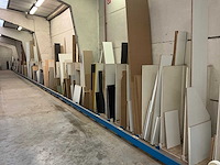 Grote partij diverse versneden plaatmateriaal - afbeelding 1 van  6