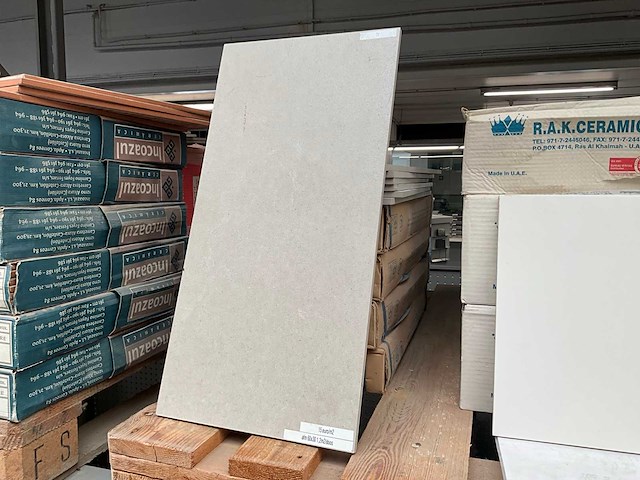 Grote partij diverse vloer/wandtegels - afbeelding 10 van  32