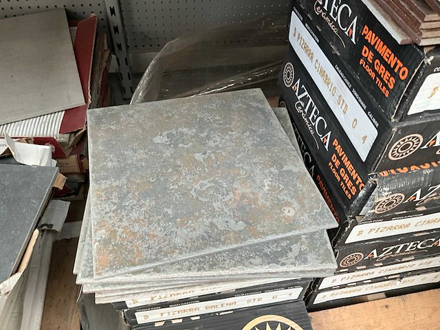 Grote partij diverse vloer/wandtegels - afbeelding 31 van  32