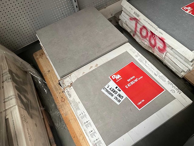 Grote partij diverse vloer/wandtegels - afbeelding 24 van  32