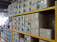 Grote partij diverse volume regulators - afbeelding 1 van  6